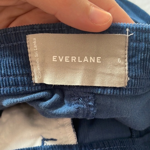 Everlane the wide leg corduroy pants! Size 6 - Picture 7 of 9